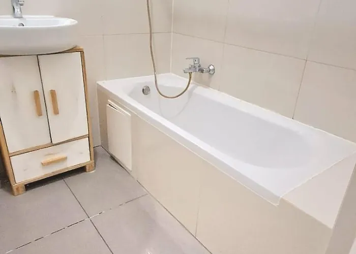 Nr 9 - Kamienica Kameralna - Senatorska 4 - Dostep Na Kod *