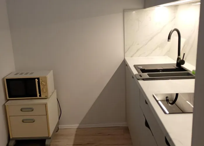 Nr 9 - Kamienica Kameralna - Senatorska 4 - Dostep Na Kod Apartamento Łódź