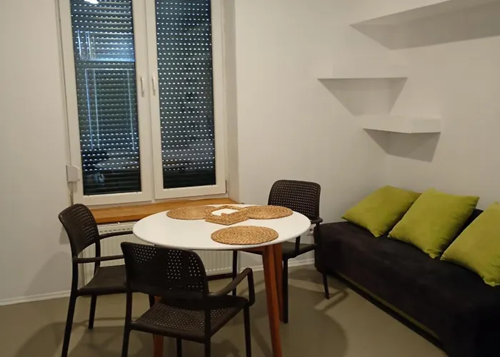 Nr 9 - Kamienica Kameralna - Senatorska 4 - Dostep Na Kod Lejlighed