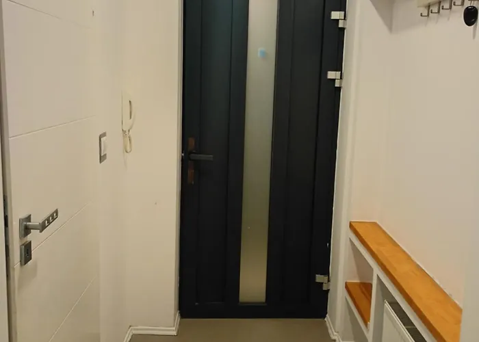 Nr 9 - Kamienica Kameralna - Senatorska 4 - Dostep Na Kod * Łódź